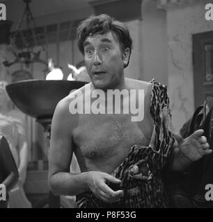 Jusqu'Pompéi (1971) Frankie Howerd, Date : 1971 Banque D'Images