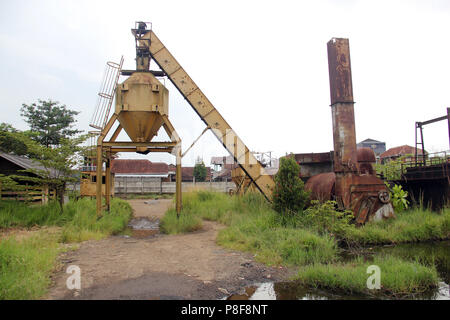 L'équipement de traitement de l'asphalte. Bandung. L'Indonésie. Banque D'Images