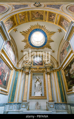 Chapelle Saint Jean Nepomucene dans la Basilique de Saint Laurent à Lucine à Rome, Italie. Banque D'Images