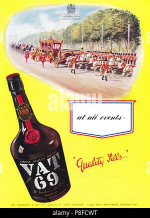 1953 La publicité pour la tva 69 Scotch whisky à Coronation année. Banque D'Images