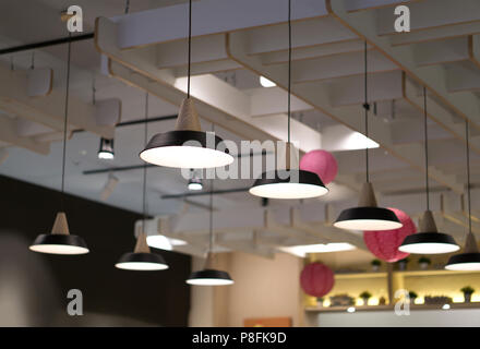Belle lampe rétro éclairage intérieur décor de luxe Banque D'Images