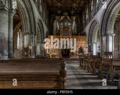 Nef et de l'intérieur de la cathédrale de St David's Banque D'Images