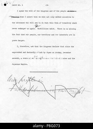 CAnnotated 593345Projet de message au Congrès demandant Déclaration de guerre contre le Japon, 12-07-1941,. Première ébauche de dactylographié annoté 'Journée de l'infamie' discours, pg3 Banque D'Images