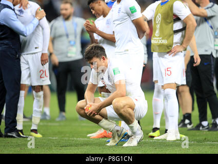 Harry l'Angleterre semble découragée après l'Maguire FIFA Coupe du Monde, demi-finale match à du stade Luzhniki de Moscou. Banque D'Images