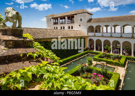 Les jardins du Palais du Generalife. Alhambra, UNESCO World Heritage Site. La ville de Grenade. Andalousie, Espagne du sud Europe Banque D'Images