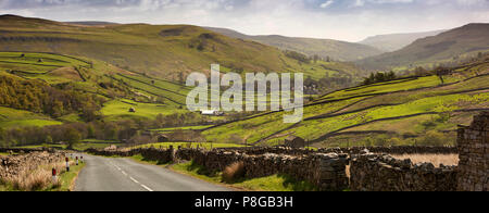 Royaume-uni, Angleterre, dans le Yorkshire, Swaledale, Muker de Buttertubs route du col, vue panoramique Banque D'Images