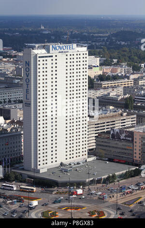 Varsovie, Pologne - 8 SEPTEMBRE : Novotel hotel le 8 septembre 2010 à Varsovie, Pologne. Novotel fait partie du groupe Accor fondée en 1967. Accor compte 145, Banque D'Images