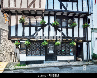 23 Mai 2018 : Dartmouth, Devon, UK - les chérubins, une très vieille pub dans la rue plus élevé. Le bâtiment est soupçonné d'avoir été érigé en 1380. Banque D'Images