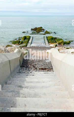 Les défenses maritimes Rossall mur à Fleetwood Lancashire,ouvert,2018 Banque D'Images