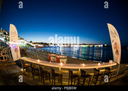 Sozopol, Bulgarie - 11 septembre 2016 : l'Aloha Beach bar sur la côte vieille ville Banque D'Images