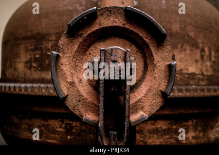 Old rusty industrial equipment Banque D'Images