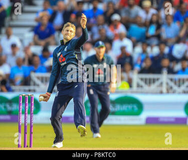 Pont Trent, Nottingham, Angleterre, Royaume-Uni. 12 JUILLET 2018 , pont Trent, Nottingham, Angleterre ; premier ODI, Londres Royal série d'Angleterre v l'Inde ; Joe racine de l'Angleterre : Crédit News Images /Alamy Live News Banque D'Images