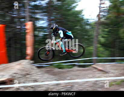 Vallnord, Andorre. 12 juillet 2018. Downhill training sesion, UCI, Coupe du Monde de vélo de montagne , Andorre Vallnord. 12/07/2018 Credit : Joma/Alamy Live News Banque D'Images