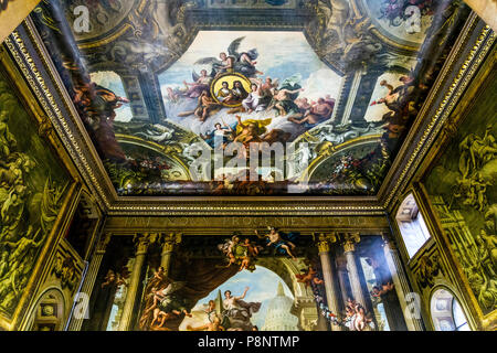 Le plafond hall peint par Sir James Thornhill au Old Royal Naval College de Greenwich, London, UK Banque D'Images