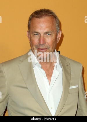 Réseaux primordiale' "Yellowstone" série Première mondiale tenue à Paramount Pictures Studios à Los Angeles, Californie. Avec : Kevin Costner Où : Los Angeles, California, United States Quand : 11 Juin 2018 Crédit : Adriana Barraza M./WENN.com Banque D'Images