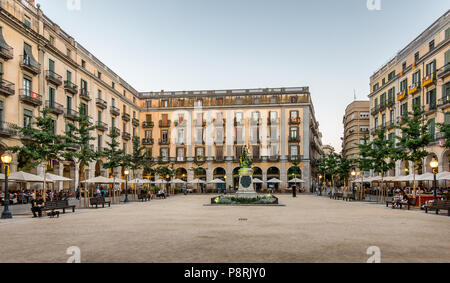 La place de l'indépendance à Gérone Catalogne Espagne Banque D'Images