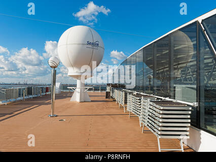 Bateau de croisière MSC Magnifica - Pont supérieur Banque D'Images