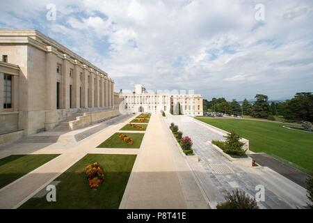 Genève, Suisse, le 18 août 2016 : vue extérieure du Palais des Nations, l'Office des Nations Unies à Genève (ONUG). Dans le monde d'utilisation | Banque D'Images