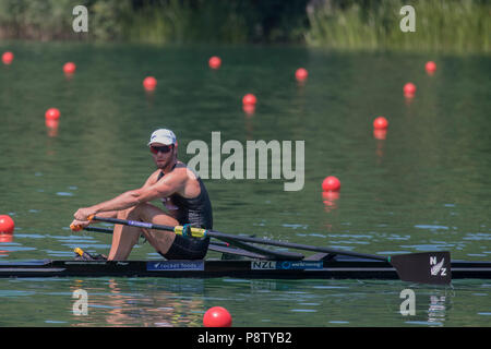 Lucerne, Suisse, 13 juillet 2018, Vendredi, NZL M1X, Robbie MANSON, se dirigeant vers le ponton 'start', à la Coupe du Monde FISA , série, n°3, Lac Rotsee, © Peter SPURRIER/Alamy Live News Banque D'Images