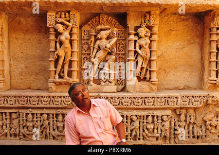 Tempel grès 'Rani ki Vav'. Bien Waterstorage (étape) à Patan, Gujarat, Inde Banque D'Images