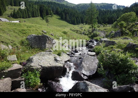 Montagnes du Lagorai dans les Alpes orientales dans le Trentin, Italie Banque D'Images