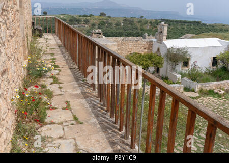 Balcon vue du monastère de Agios Ioannis Theologos sur la Crète, Grèce Banque D'Images