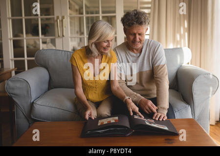 Couple photo album Banque D'Images
