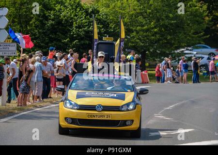 Marseille en Beauvaisis, France, 14 juillet 2018. Tour de France 2018 - étape 8. La caravane en passant par Marseille en Beauvaisis, la France à environ 60 kilomètres de l'arrivée à Amien (c) Andrew Wilson | FR Banque D'Images