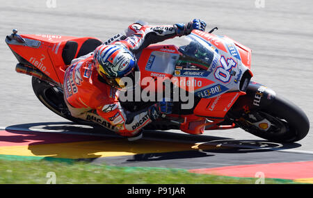 Hohenstein-Ernstthal, Allemagne. 14 juillet, 2018. Le Grand Prix moto d'Allemagne, au Sachsenring MotoGP de qualification. Andrea Dovizioso (Italie, Ducati Team) en action. Credit : Hendrik Schmidt/dpa-Zentralbild/dpa/Alamy Live News Banque D'Images