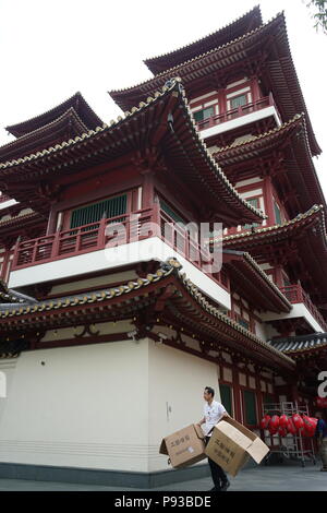 Singapour - une belle ville parfaite. Rues étonnantes, de belles personnes et architectures de soufflement d'esprit Banque D'Images