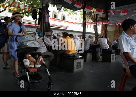 Singapour - une belle ville parfaite. Rues étonnantes, de belles personnes et architectures de soufflement d'esprit Banque D'Images