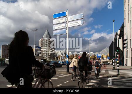 ROTTERDAM, ville portuaire, les Pays-Bas Banque D'Images