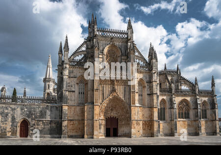 La fin de l'architecture gothique et manuélin de Monastère de Batalha au Portugal. Banque D'Images