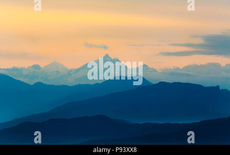 Kanchenjunga lever du soleil de la colline de tigre du Bengale occidental en Inde Darjeeling Himalaya Banque D'Images