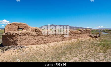 Nouveau Mexique, Rio Arriba Comté, Santa Rosa de Lima de Abiquiu, ruines de l'église d'adobe Banque D'Images