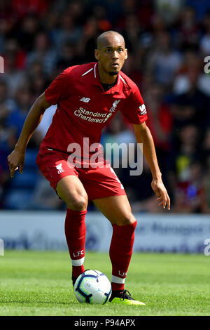 Le Fabinho de Liverpool en action pendant le match d'avant-saison au stade Energy Check, à Bury. APPUYEZ SUR ASSOCIATION photo. Date de la photo: Samedi 14 juillet 2018. Voir PA Story FOOTBALL Bury. Le crédit photo devrait se lire : Anthony Devlin/PA Wire. RESTRICTIONS : aucune utilisation avec des fichiers audio, vidéo, données, listes de présentoirs, logos de clubs/ligue ou services « en direct » non autorisés. Utilisation en ligne limitée à 75 images, pas d'émulation vidéo. Aucune utilisation dans les Paris, les jeux ou les publications de club/ligue/joueur unique. Banque D'Images