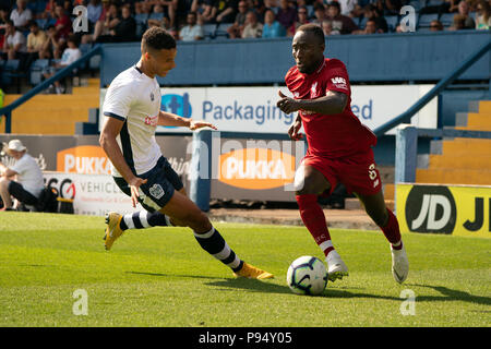 Bury, UK, 14 juillet 2018. Naby Keita de Liverpool en action au cours de match d'aujourd'hui 14 juillet 2018 , Domaine La Lane, Bury, Angleterre ; l'avant-saison friendly , Bury v Liverpool Banque D'Images