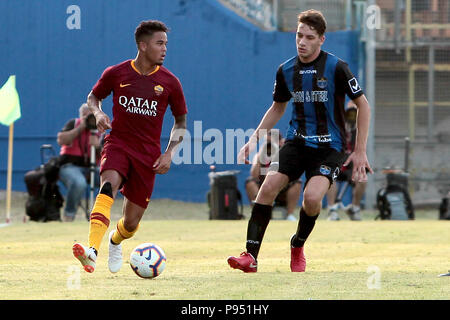 Latina (LT), 14/07/2018. Partita amichevole per la prima comme Roms, che incontra il Latina. Nella foto : Justin Kluivert à l'azione. Latina (LT), 14/07/2018. Premier match amical de la saison pour que les Roms, qui répond à Latina. Dans la photo : Justin Kluivert en action. Banque D'Images