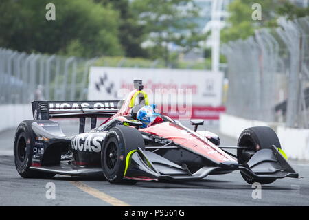 Toronto, Ontario, Canada. 14 juillet, 2018. Robert Wickens, de Schmidt Peterson Motorsports, au cours de la pratique à la Honda Indy Toronto à Toronto, Ontario, le Samedi, Juillet 14, 2018. Crédit : Peter Power/ZUMA/Alamy Fil Live News Banque D'Images