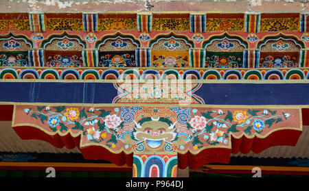 Leh, Inde - Jul 15, 2015. Détails de l'antique temple tibétain sur le sommet de la montagne à Leh, Inde. Banque D'Images