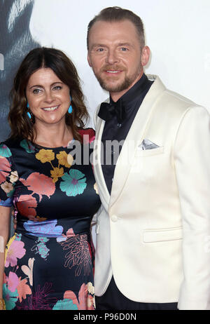 Londres - JUN 13, 2018 : Simon Pegg assiste à la première UK de Mission : Impossible - Fallout tenue au BFI IMAX Banque D'Images