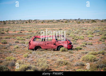 Accident de voiture, le désert, l'Australie du Sud Banque D'Images