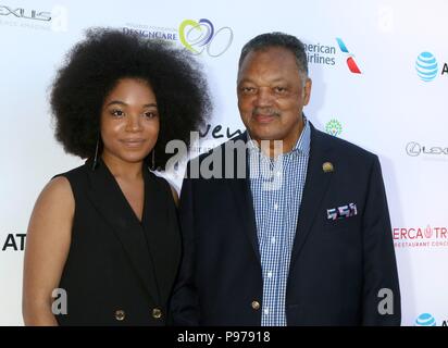 Malibu, CA. 14 juillet, 2018. Ashley Jackson, Jesse Jackson Jr à arrivés pour la 20e Conférence annuelle de la Fondation HollyRod DesignCare Gala, résidence privée, Malibu, CA, le 14 juillet 2018. Credit : Priscilla Grant/Everett Collection Crédit : Everett Collection Inc/Alamy Live News/Alamy Live News Banque D'Images