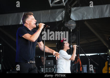 Deacon Blue effectuer au 2018 Cornbury Festival, Chadlington, Oxfordshire le 15 juillet 2018. Crédit : John Lambeth/Alamy Live News Banque D'Images