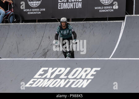 L'UCI BMX Freestyle en concurrence comme Buitrego Nina USA participe à la finale de BMX le week-end la concurrence pendant la FISE World Series Edmonton 2018. Banque D'Images