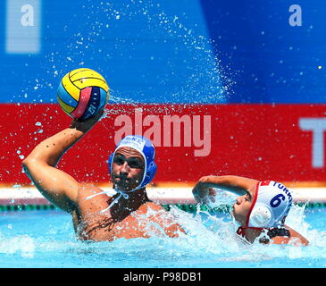 Barcelone, Espagne. 16 juillet, 2018. Dervisis Gerogios en action au cours de match entre la Turquie et la Grèce LEN European Water-polo Championships, Barcelone 16.07.2018 Crédit : Joma/Alamy Live News Banque D'Images