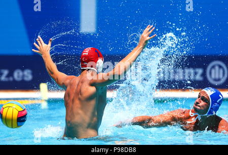 Barcelone, Espagne. 16 juillet, 2018. Dervisis Gerogios en action au cours de match entre la Turquie et la Grèce LEN European Water-polo Championships, Barcelone 16.07.2018 Crédit : Joma/Alamy Live News Banque D'Images