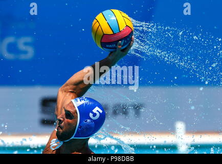 Barcelone, Espagne. 16 juillet, 2018. Ioannis Fountoulis en action au cours de match entre la Turquie et la Grèce LEN European Water-polo Championships, Barcelone 16.07.2018 Crédit : Joma/Alamy Live News Banque D'Images