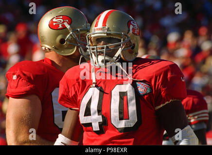 13 novembre 1994 - San Francisco, Californie, États-Unis - San Francisco 49ers vs Dallas Cowboys à Candlestick Park Dimanche, 13 novembre 1994. 49ers beat Cowboys 21-14. San Francisco 49ers full retour William Floyd (crédit Image : © Al Golub via Zuma sur le fil) Banque D'Images