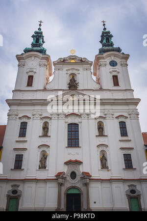 Église de Saint François Xavier sur la place Masaryk à Uherske Hradiste ville dans la région de Zlin, en Moravie en République Tchèque Banque D'Images